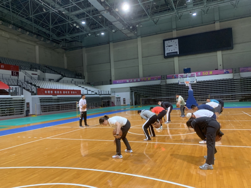 马卡：维尼修斯再遇克星巴列卡诺，客场作战还未取得进球